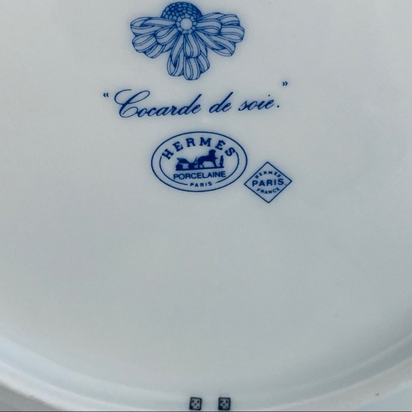 Hermes Vintage Cocarde de Soie Salad Plates Set/3 - Picture 7 of 9